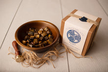 Load image into Gallery viewer, Reflection Candle